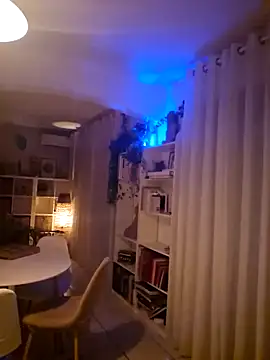 Luna Kitanna online show from December 2024 08:53:02 PM