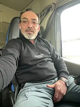 dzhakar online show from February 2026 12:26:01 PM