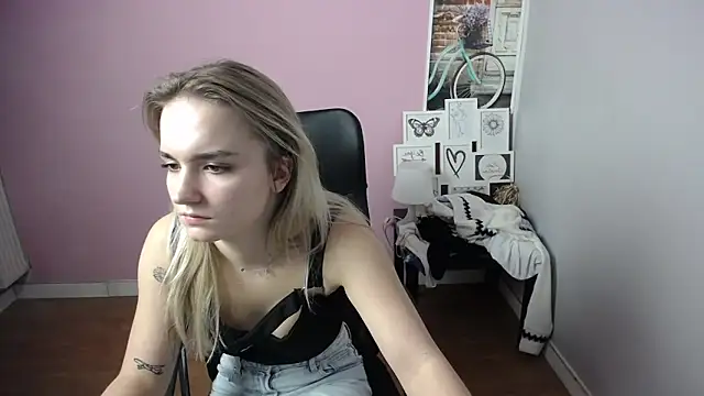 viktoria lovely online show from December 2024 02:16:01 PM