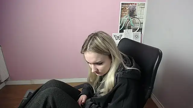 viktoria lovely online show from December 2024 09:50:02 AM