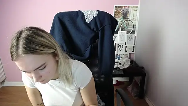 viktoria lovely online show from September 2025 07:21:02 AM