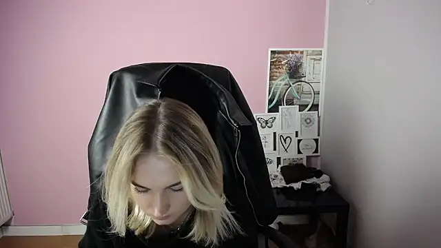 viktoria lovely online show from October 2025 08:58:02 AM