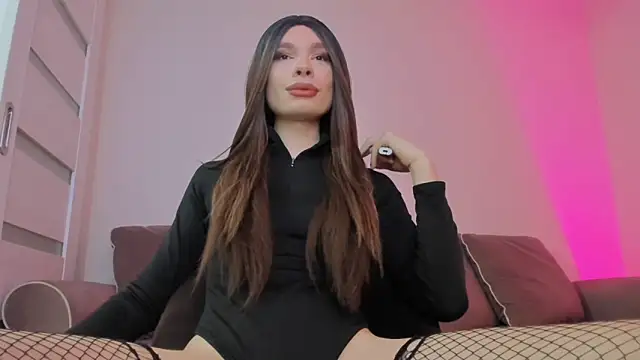 Snapshot of monicastark_ chatting on October 2025 05:02:02 PM monicastark online show from October 2025 05:02:02 PM