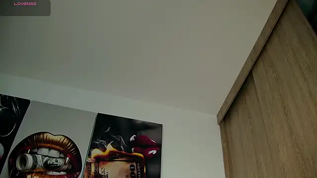 aidaadams online show from September 2025 09:20:02 AM