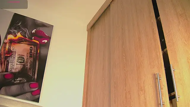 aidaadams online show from October 2025 11:28:02 AM