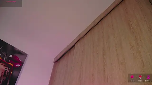 aidaadams online show from October 2025 11:21:02 AM