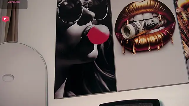 aidaadams online show from January 2026 11:45:02 AM