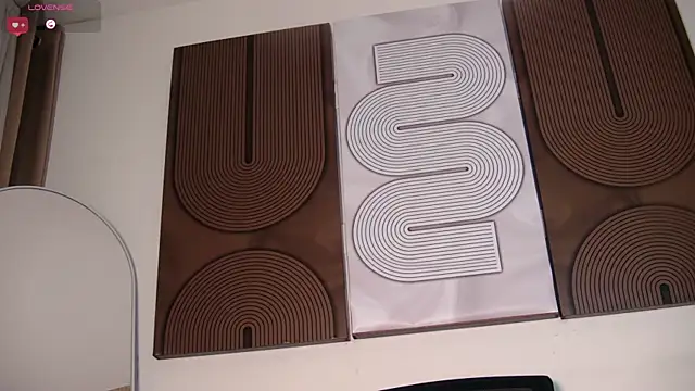 aidaadams online show from March 2026 11:28:02 AM