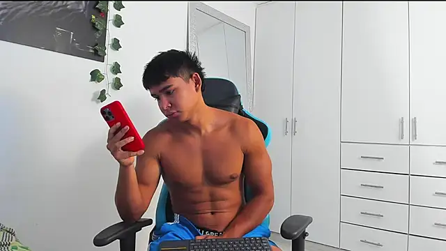 Snapshot of Bray_Kevin chatting on September 2025 03:34:02 PM Bray Kevin online show from September 2025 03:34:02 PM