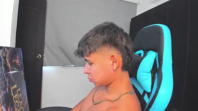 Snapshot of Bray_Kevin chatting on November 2025 06:34:02 PM Bray Kevin online show from November 2025 06:34:02 PM