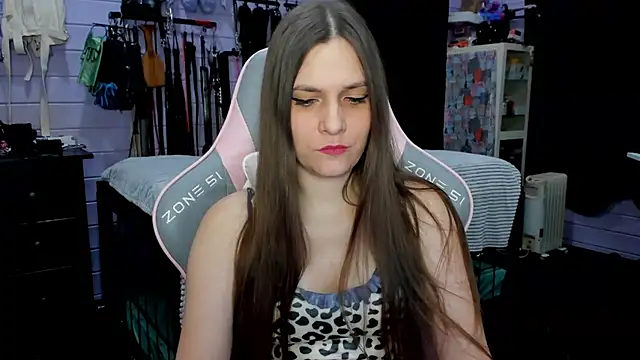 Stroynyash online show from February 2025 04:56:02 AM