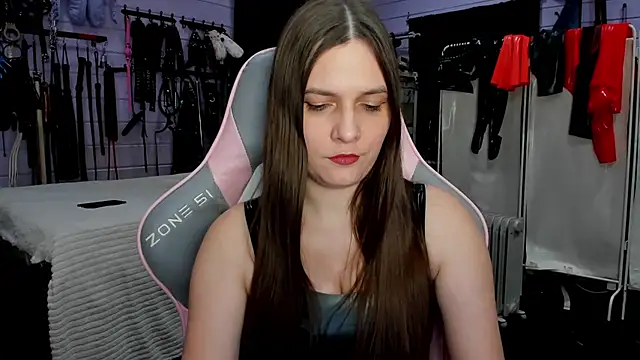 Stroynyash online show from March 2025 02:07:02 AM