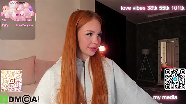 Tracy-Taylor online show from November 2025 09:04:02 AM