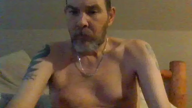 sdmsilver1983 online show from November 2025 03:22:02 PM