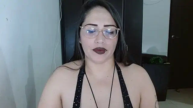 natashasmithe online show from November 2025 02:00:02 AM