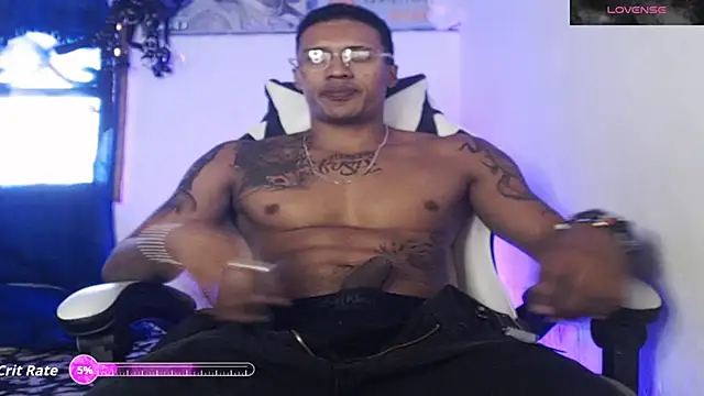 Snapshot of Ryan_coopper chatting on October 2025 06:05:02 PM Ryan coopper online show from October 2025 06:05:02 PM