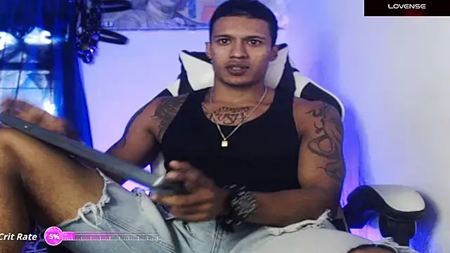 Snapshot of Ryan_coopper chatting on October 2025 02:18:02 PM Ryan coopper online show from October 2025 02:18:02 PM