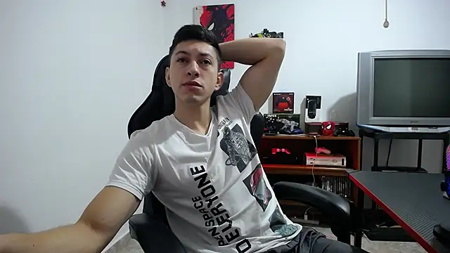 Iam yourbabyprincess XD online show from October 2025 05:28:01 AM