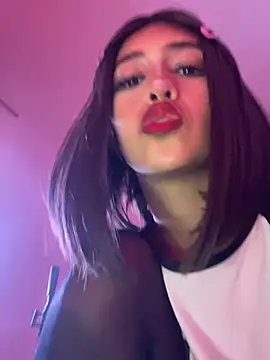 Snapshot of Hot_sophie_ chatting on February 2026 12:44:02 AM Hot sophie online show from February 2026 12:44:02 AM