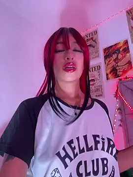 Hot sophie  online show from May 2026 01:44:02 AM
