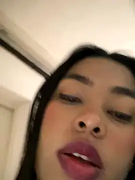 Snapshot of PUSHYLATE chatting on November 2025 01:58:02 PM PUSHYLATE online show from November 2025 01:58:02 PM