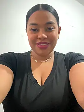 Snapshot of PUSHYLATE chatting on December 2025 07:44:01 PM PUSHYLATE online show from December 2025 07:44:01 PM