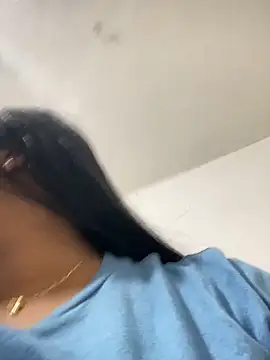 Snapshot of PUSHYLATE chatting on December 2025 01:51:01 PM PUSHYLATE online show from December 2025 01:51:01 PM