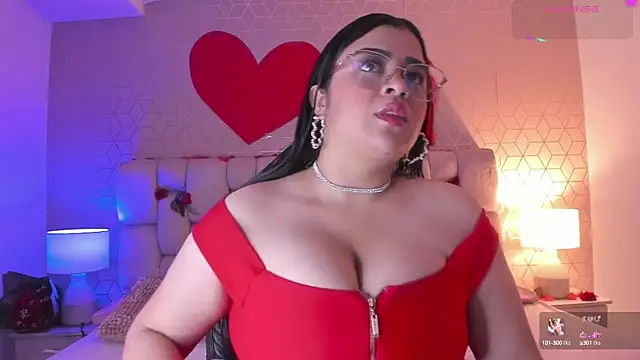 Snapshot of Emilyboobss chatting on February 2025 03:42:01 AM Emilyboobss online show from February 2025 03:42:01 AM