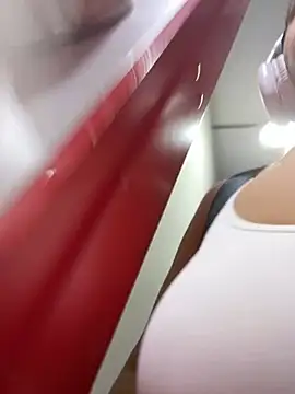 Nathcurly  online show from February 2025 03:09:02 AM