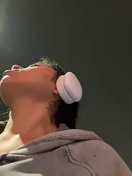 Nathcurly  online show from March 2025 05:46:02 AM