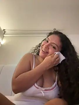 Nathcurly  online show from November 2025 04:02:02 AM