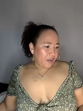 debboraWagner online show from April 2026 01:12:01 PM