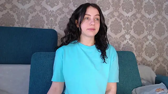 Louise Lavender online show from March 2025 08:21:02 AM