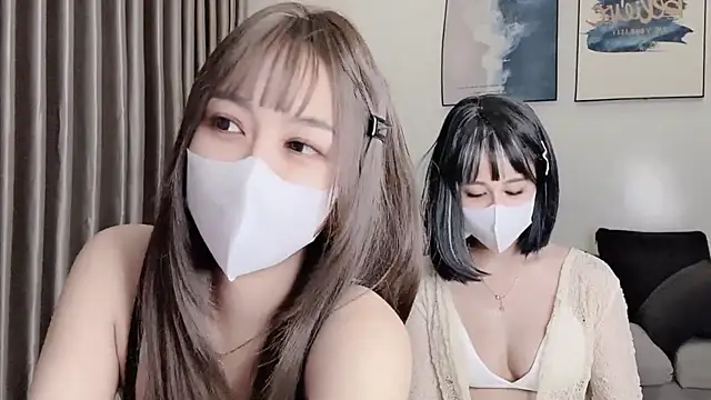 Snapshot of Mono-Stewardesss chatting on October 2025 03:54:01 PM Mono-Stewardesss online show from October 2025 03:54:01 PM