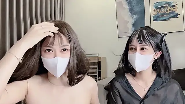 Snapshot of Mono-Stewardesss chatting on October 2025 07:40:02 AM Mono-Stewardesss online show from October 2025 07:40:02 AM