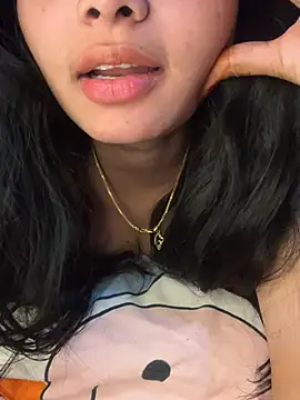 Snapshot of Sexy-Varsha chatting on January 2025 06:35:02 PM Sexy-Varsha online show from January 2025 06:35:02 PM