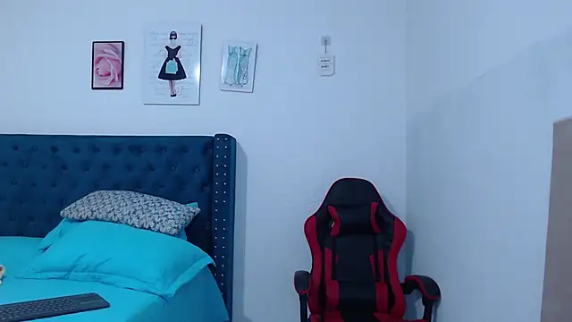 Snapshot of ClayrRosse chatting on February 2026 10:24:01 PM ClayrRosse online show from February 2026 10:24:01 PM