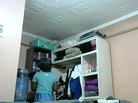 slender-qwene online show from May 2026 09:05:02 AM