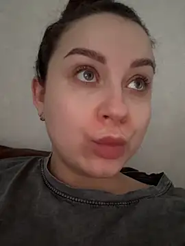 ellie ssexy online show from February 2026 05:29:01 AM