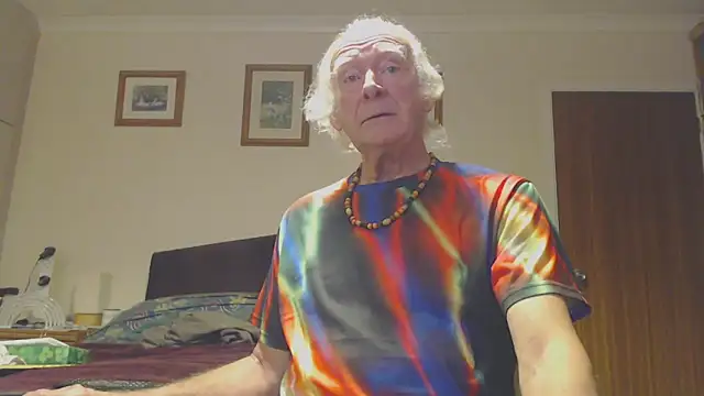 WaverlyKernow online show from December 2024 12:49:02 PM