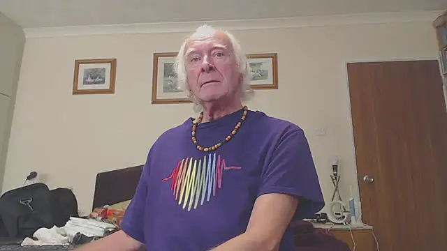 WaverlyKernow online show from February 2025 10:24:02 AM