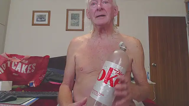 WaverlyKernow online show from September 2025 01:58:02 PM