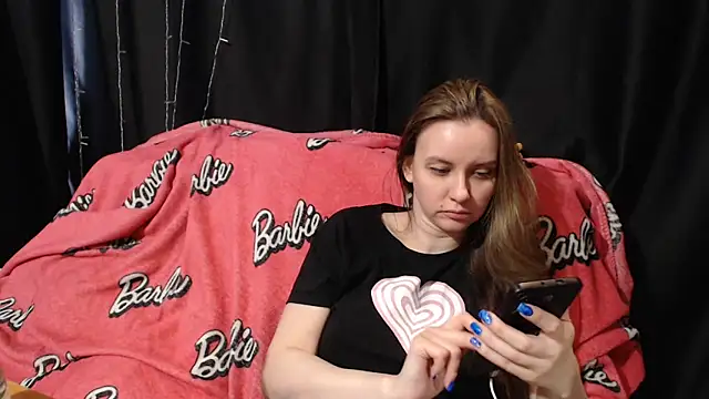 Snapshot of Milana69 chatting on April 2026 02:41:01 PM Milana69 online show from April 2026 02:41:01 PM