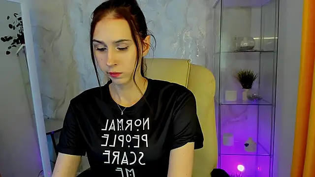 Snapshot of ArmiEri chatting on November 2025 06:39:01 PM ArmiEri online show from November 2025 06:39:01 PM