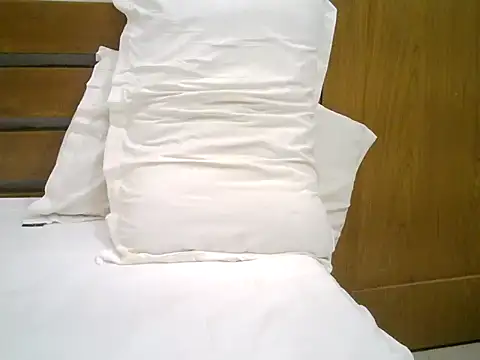 monty lonely4u online show from July 2026 12:48:02 AM