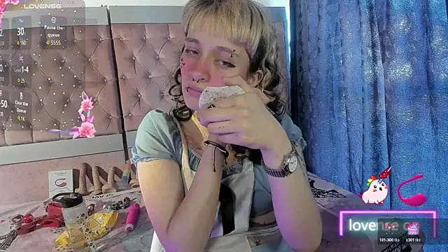 Snapshot of neeko_princes chatting on July 2026 12:31:02 PM neeko princes online show from July 2026 12:31:02 PM