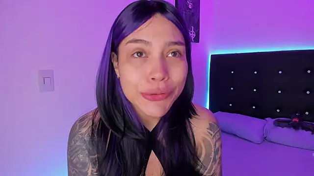 Snapshot of sweett_dirty chatting on April 2026 11:48:01 AM sweett dirty online show from April 2026 11:48:01 AM