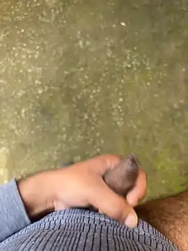 Snapshot of girls_lovers90 chatting on December 2025 06:17:02 AM girls lovers90 online show from December 2025 06:17:02 AM