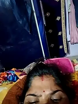 Snapshot of Hotmohni chatting on January 2025 04:21:02 PM Hotmohni online show from January 2025 04:21:02 PM