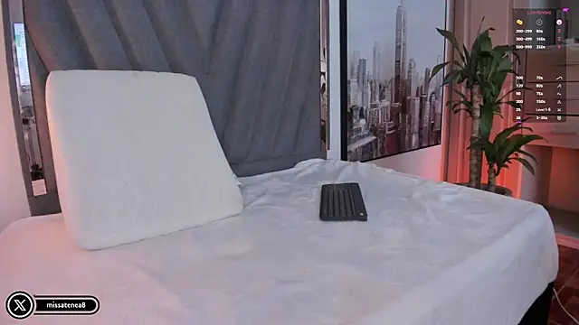 missatenea online show from January 2025 03:58:01 PM